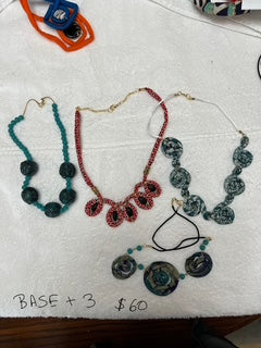 Christie wire shapes and beads necklace