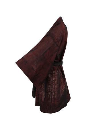 side view of kimono jacket with reduced sleeves