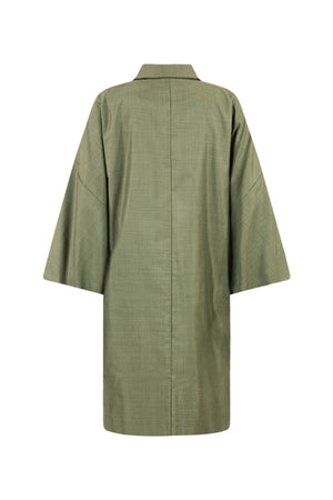 one size fits most green silk kimono jacket on small model