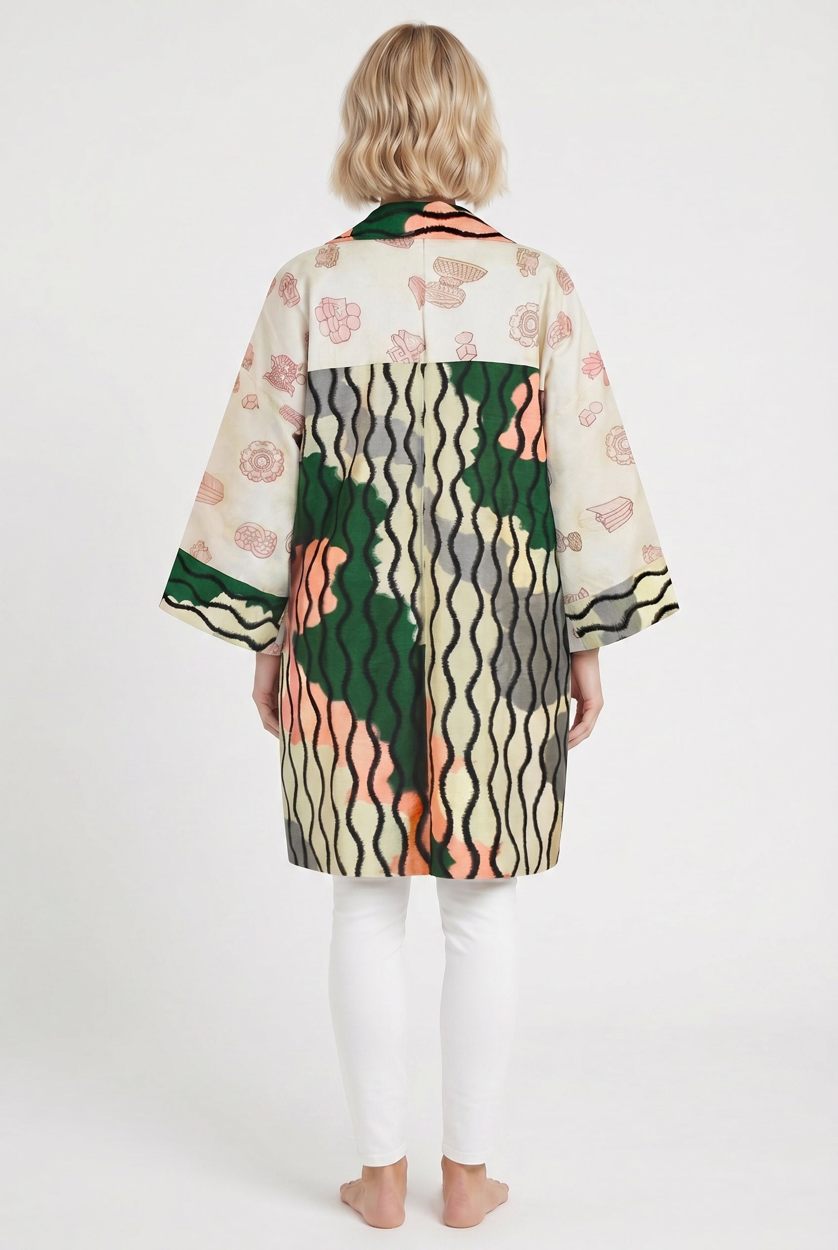 Meisen silk jacket with green pink white design