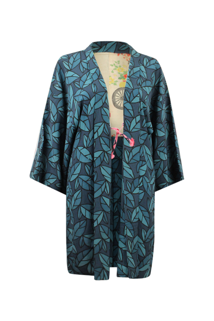 one size fits most blue kimono jacket on small model