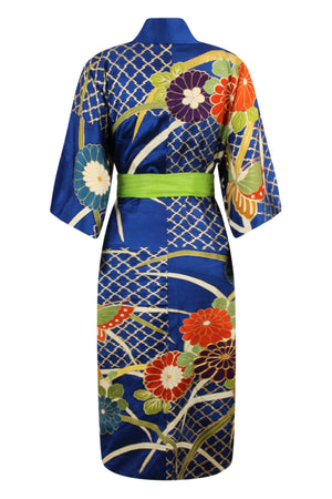 beautiful hand painted design across back seam of silk vintage kimono