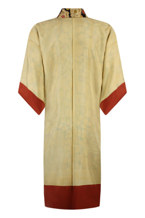 lining of silk kimono in excellent condition
