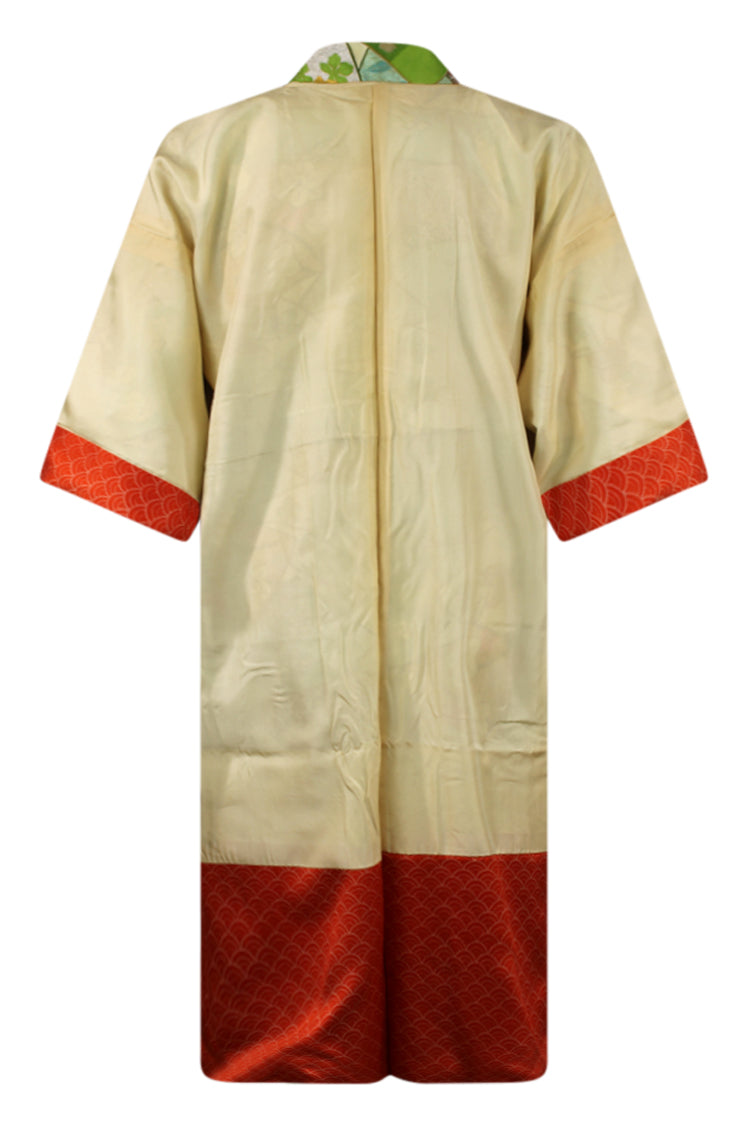 lining in excellent condition for green kimono