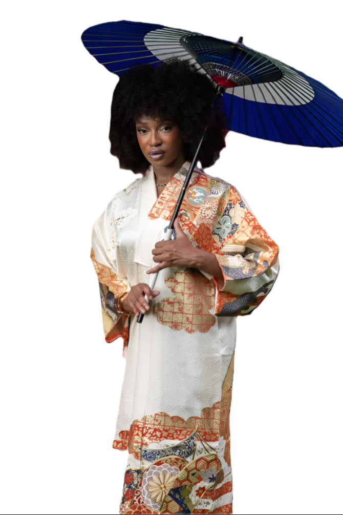 Cream, blue, gold and red silk kimono coat painted with gold