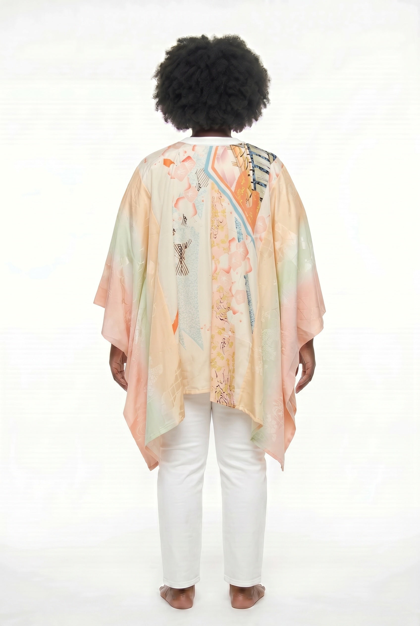Pink silk caftan top with abstract design and gold embroidery