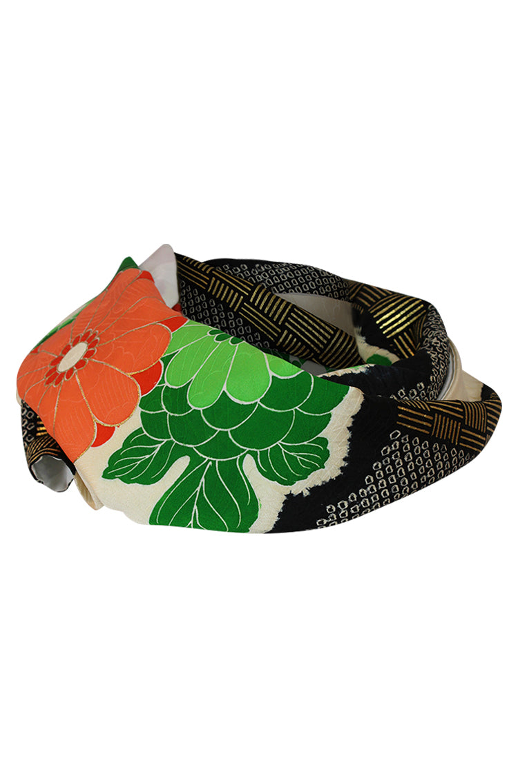 Furisode celebration scarf with cream, green, orange, black colors - Kiku 