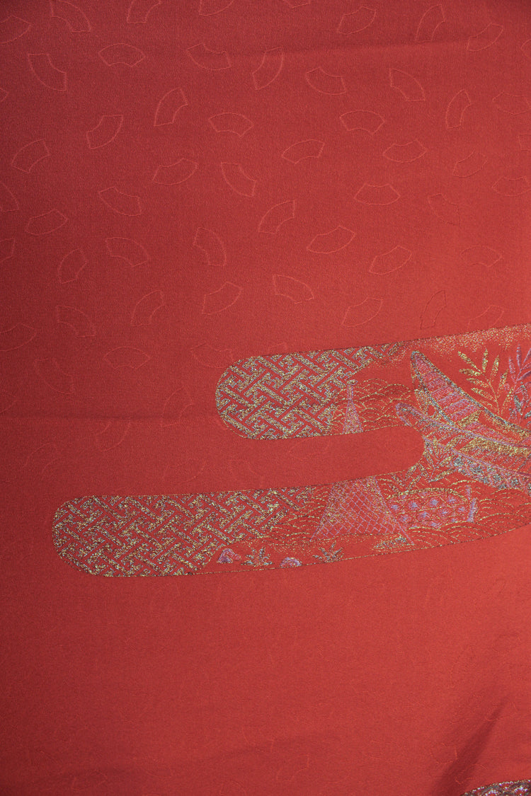 detail of gold thread design in refashioned kimono scarf